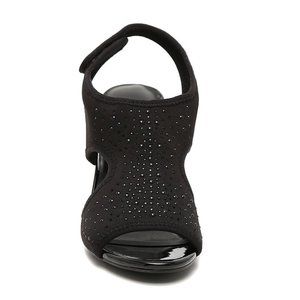 NWT Anne Klein Rebekah Sandals 7.5M